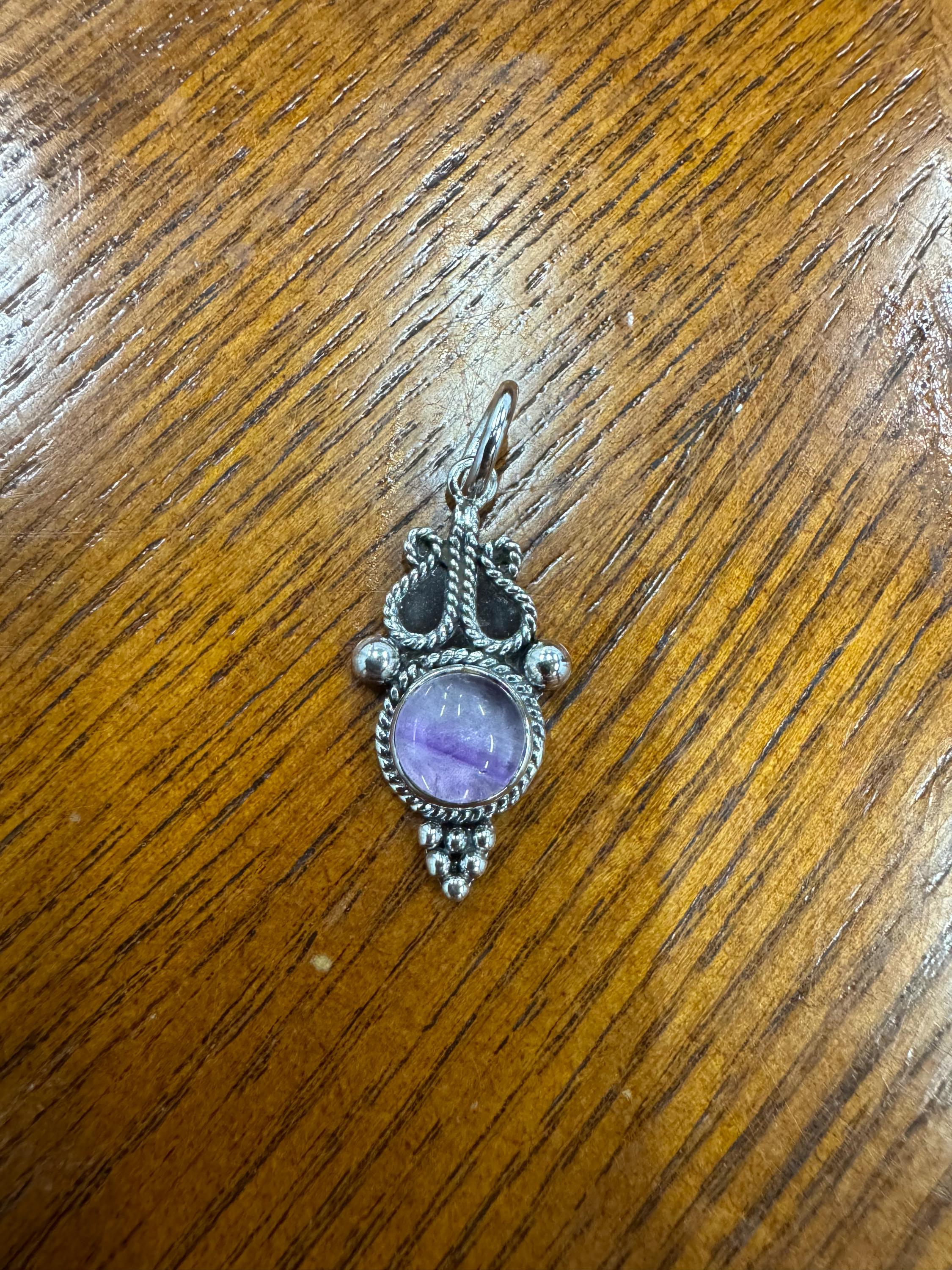 ヴィンテージ スターリングシルバー 9mm カボション アメジスト