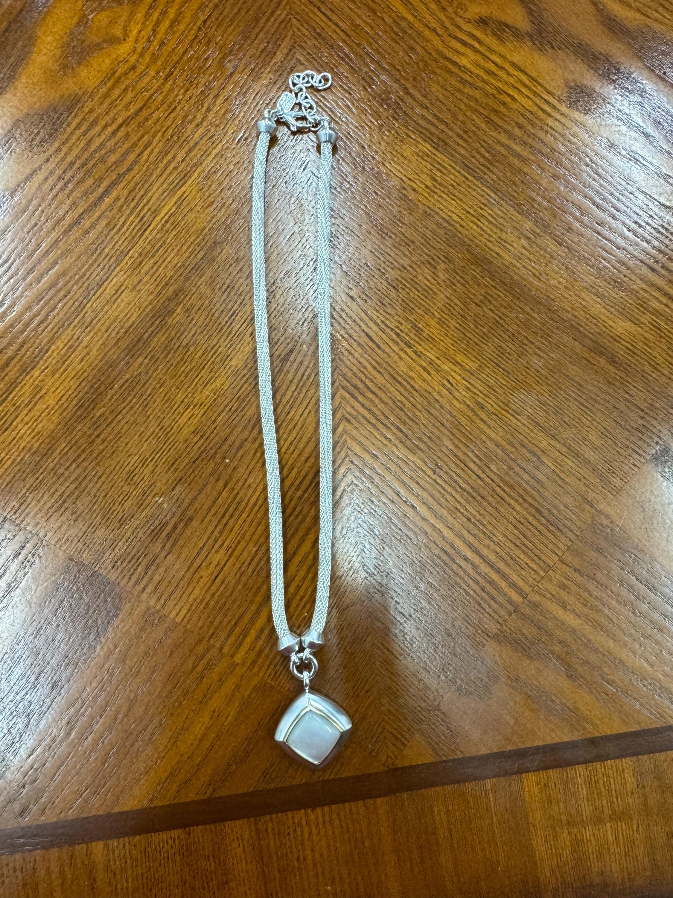 Vintage Sterling Silver 26x25mm Mother of Pearl 18 Inch With 2