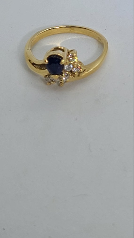 Vintage 14K Yellow Gold Natural Sapphire and Diam… - image 2