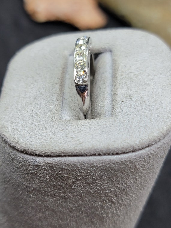 Vintage Sterling Silver 7 Stone Cubic Zirconia Ri… - image 2