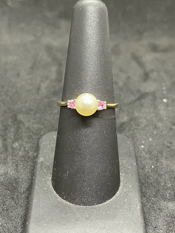 14K Yellow Gold Pearl and Pink Sapphire Ring - image 1