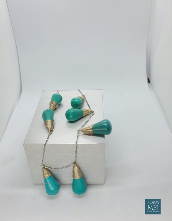 Sterling Silver Ladies Turquoise Necklace