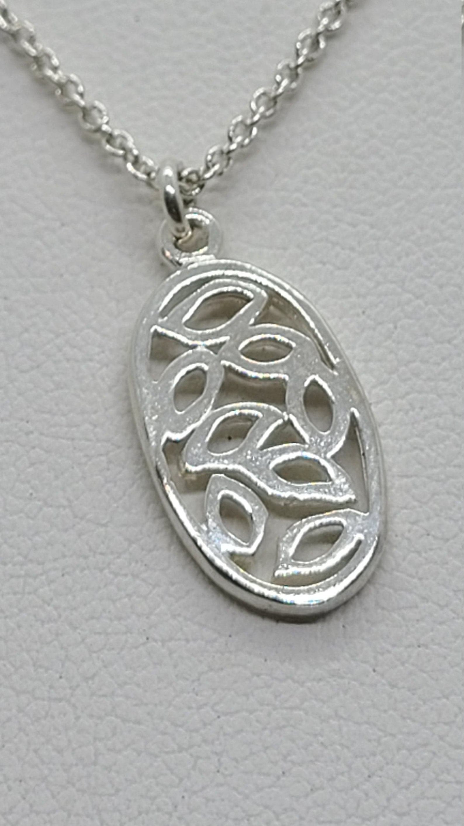 Vintage Betsy Ross Sterling Silver Necklace - Etsy UK