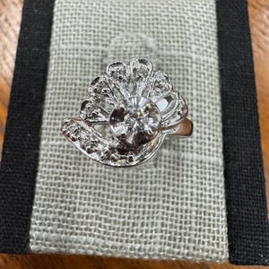 Vintage 14k White Gold .20CTW Diamond Cluster Ring