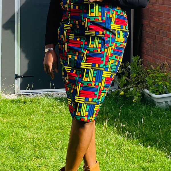 African print skirts, beautiful Ankara Midi Skirt with pockets,minimalist fashionTube skirt,spring fashion.Floral design,Fully lined skirts,