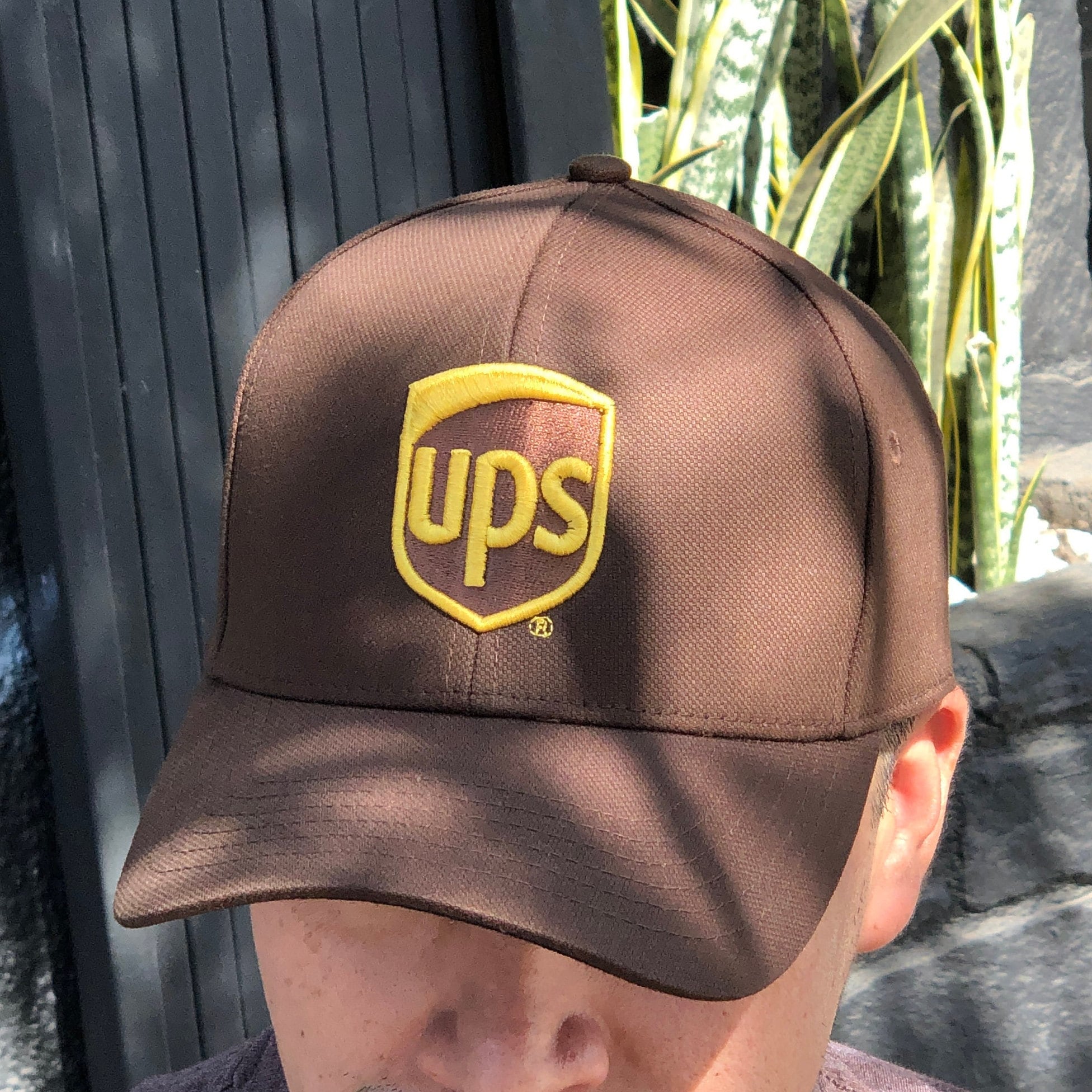 UPS 3D Embroidered Cap / UPS Brown Cap / Embroidered UPS Logo Cap