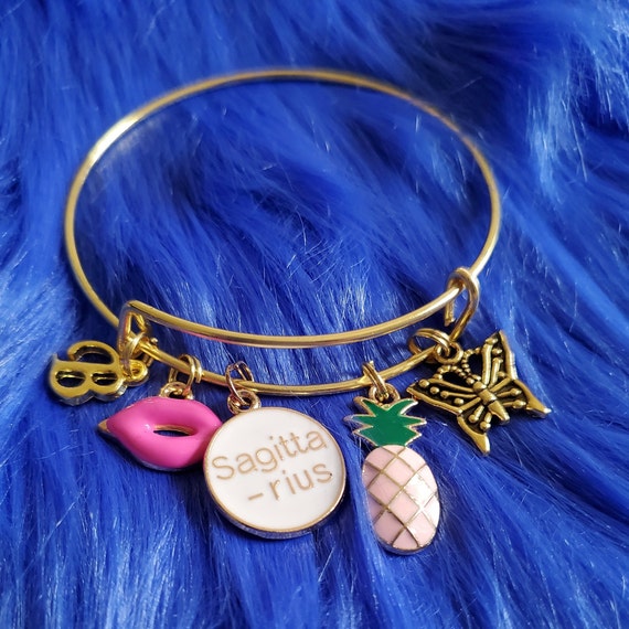 Adult charm bracelet shop