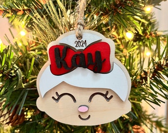 Personalized Mrs. Claus Ornament: Christmas Bauble