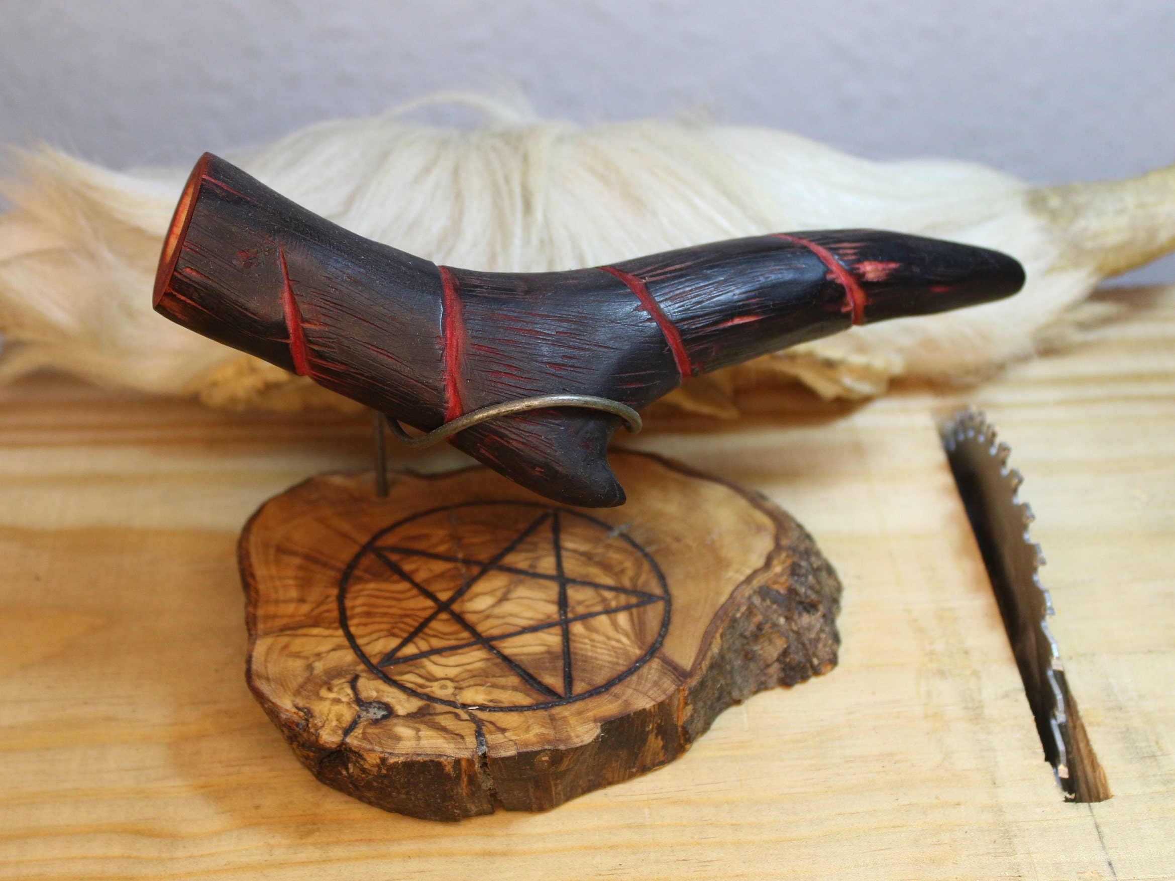 Devil's Pipe Inspired by D and Satanic Stand