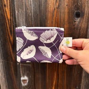 Coin Purse / Coin Bag / Change Purse / Gift Card Holder - White Poppies
