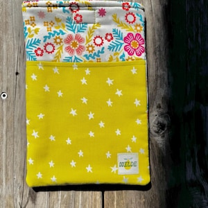 Small Book Sleeve / Book Cover /  Book Pouch / eReader Sleeve / Book Lovers Gift | Bookish