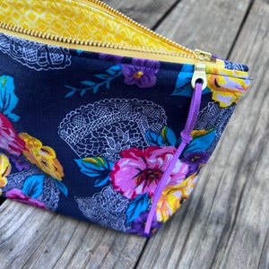 Medium Zipper Bag / Make Up Bag / Travel Case / Essential Oil Bag / Toiletry Pouch / Cosmetic Bag - Flowers and Lace