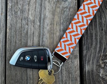 Key Fob Wristlet / Keychain Wristlet / Cute Keychain / Car Key Accessory / Car Key Holder