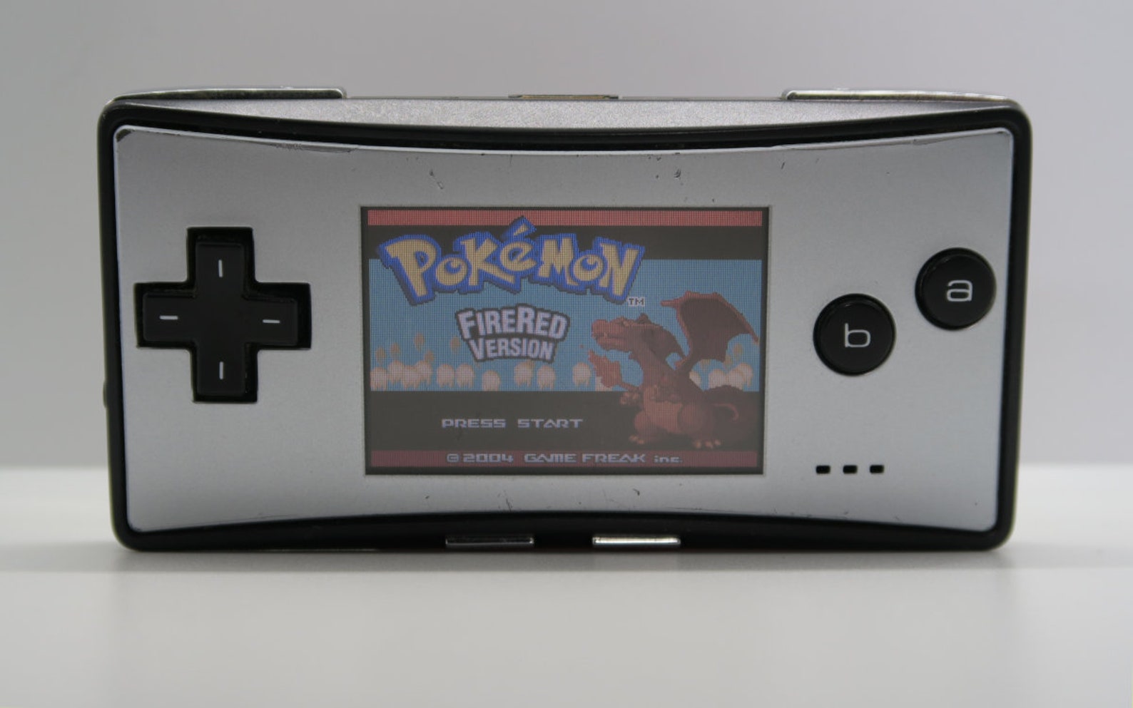 gameboy advance sp pokemon fire red gameboy advance sp pokemon fire red