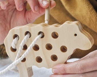 Lacing animal-wooden toy-sheep-wooden sheep- lacing toy - Montessori wooden toy- Montessori toy - Minimalistic toys - Threading toys