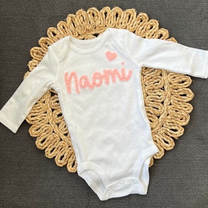 Baby Name ®, Custom Baby Name Felt bodysuits, Personalized baby top, coming home outfit, Baby Name Reveal long sleeve bodysuit image 1