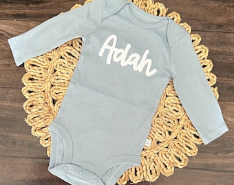 Baby Announcement, Custom Baby Name Felt Onesies®,  Personalized baby top, coming home outfit, long sleeve bodysuit