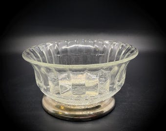Fruit Bowl by Crystal Clear Industries in the Trellis Pattern