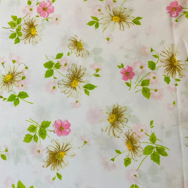 Vintage Flat Sheet/ Daisies/ Pink Posies/ Green Leaves/ Cotton/ Shabby Chic/ Vintage Bed Linens