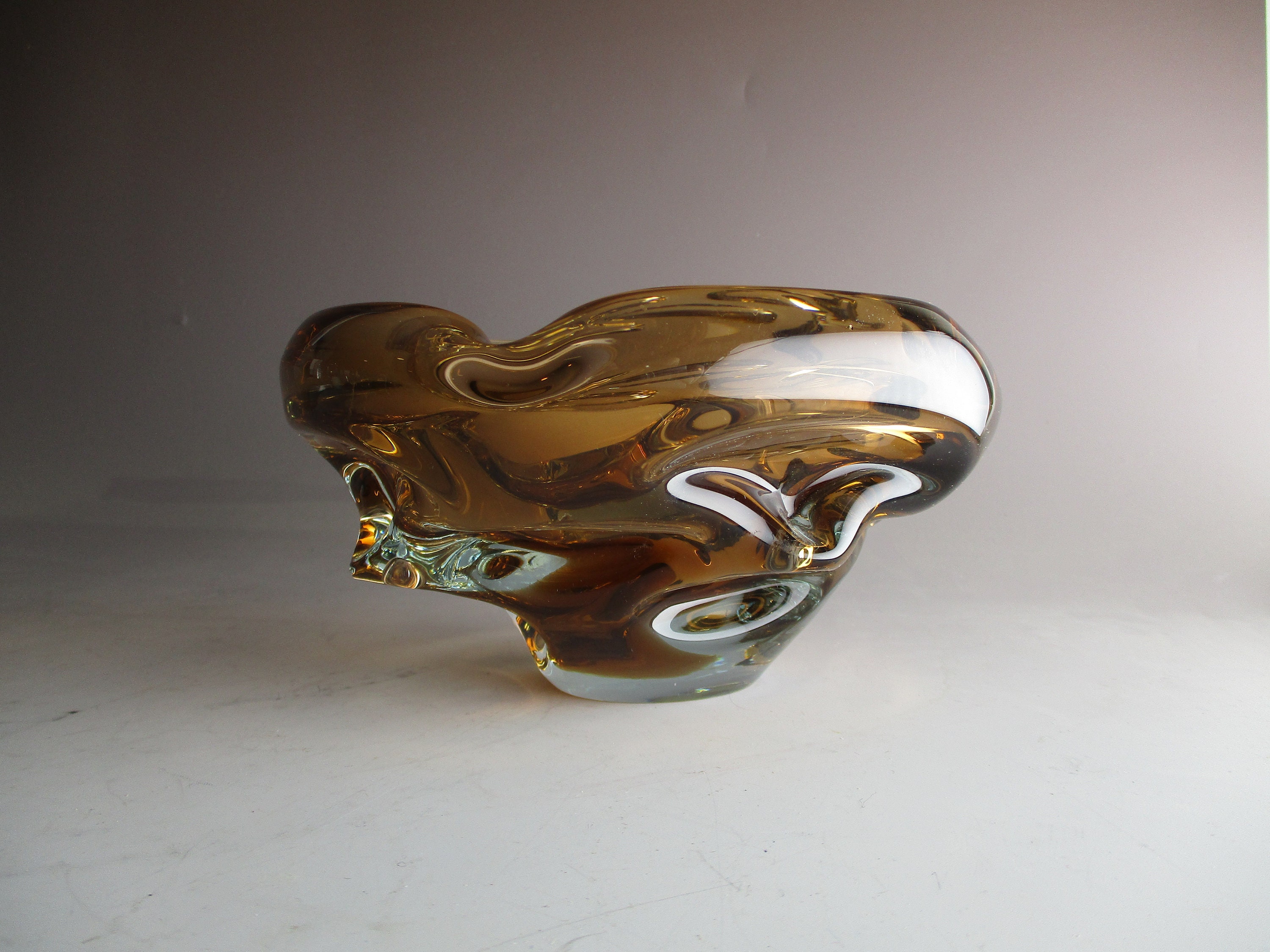 チェコ Skrdlovice 琥珀灰皿 Jan Beranek 1960 年代 - Etsy 日本