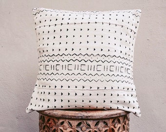 White Pillow Cover Handmade Mud Cloth Pillow Case | White Mud Cloth Pillow Cover | Cushion | Pillow Case | Lumbar | Decorative Pillow