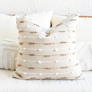 Tufted Beige Pillow Cover textured-Handmade-Handwoven, Cushion Cover, Soft India Boho Pillow Cover, Decorative Pillow Cover, 20x20
