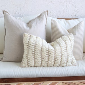 3 Neutral Boho Kissen Set, dekorative Kissen, texturierte Wolle Lendenwirbel, beige Leinenkissen