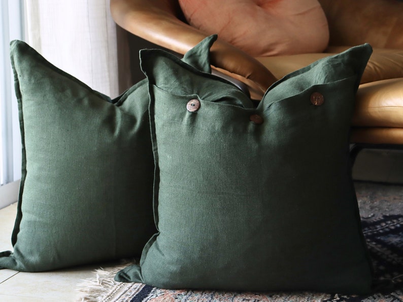 UrbanTroos Linen Throw Pillow - Thumbnail 3