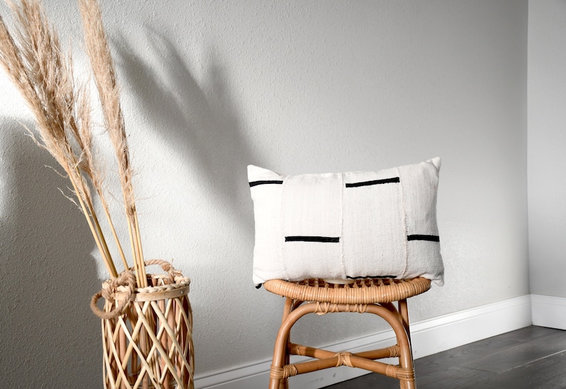UrbanTroos Spindle African Mud Cloth Pillow Cover