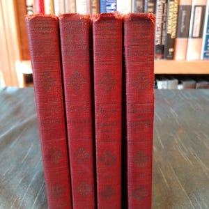 Pocket Library of The World&#39;s Essential Knowledge, First Edition 1929 + Ready to ship!