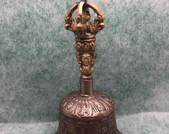 cloche de Bouddha tibétain vintage, cloche à main, cloche de bureau, cloche à thé, cloche de méditation, gravé à la main fabriqué à la main T-5.5''