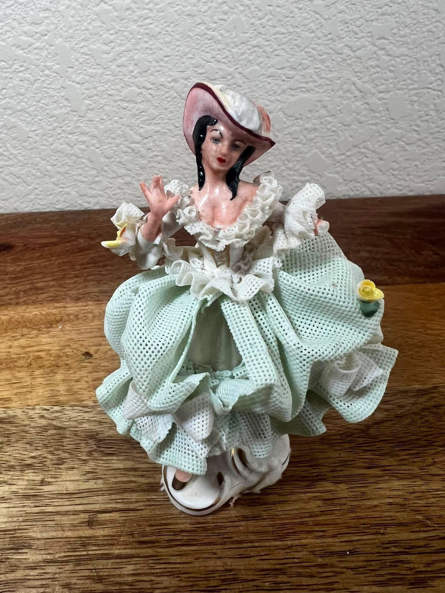 Irish dresden porcelain figurine - Etsy 日本