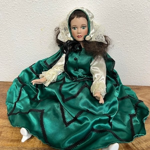 Scarlett 17&quot; tall Royalton Collection Porcelain Doll w/certificate in box. A127