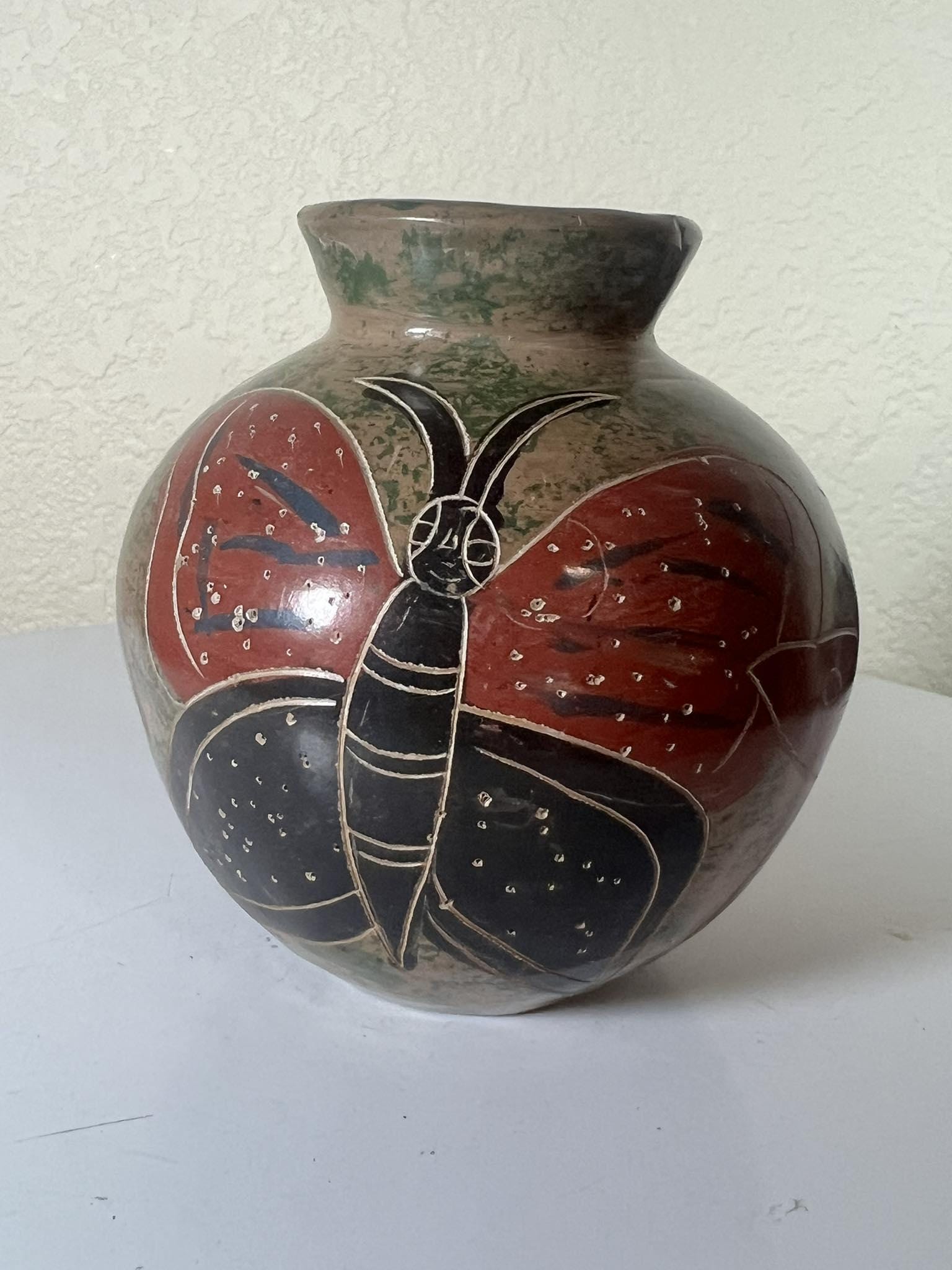 陶器の小さな手作り蝶と花瓶 3.5'' T - Etsy 日本