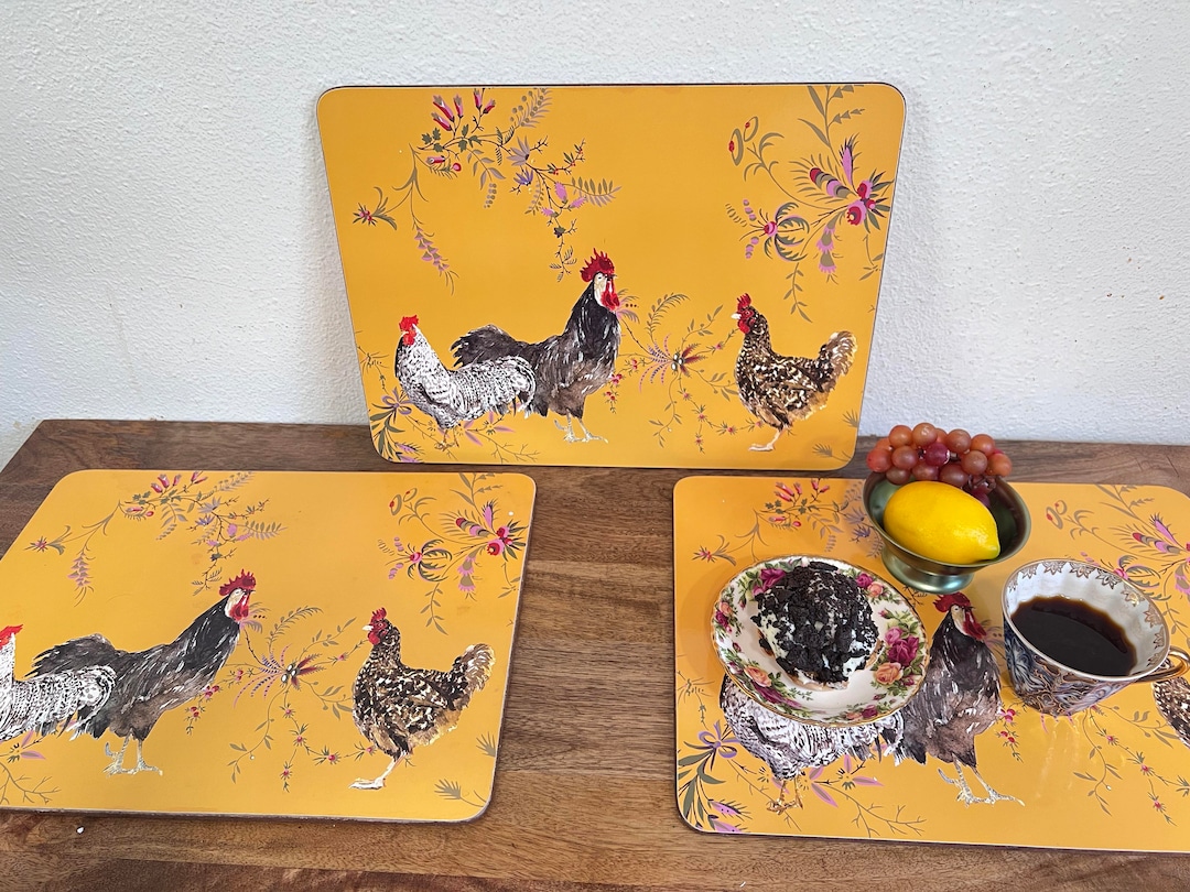 Placemats 16x12 WILLIAMS SONOMA Rooster Chicken Cork Backed Yellow Set