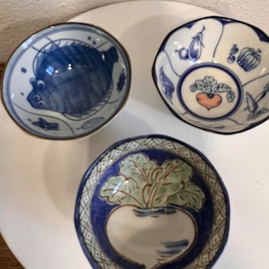 Blaue und weiße Porzellankunst Schalen A 1123