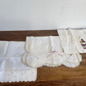 Antique and vintage lot of 3 Hand Embroidered Kitchen Linen, Tray mat ,Tablecloths PLEASE reed description. M0224
