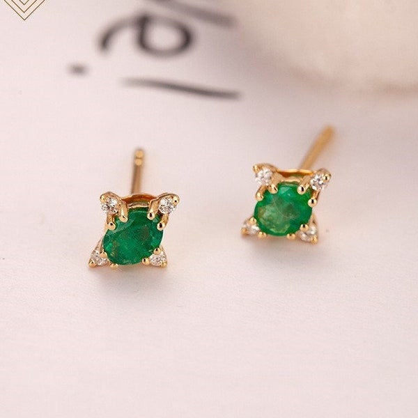 Star emerald diamond stud earrings, starburst boho 14k 18k solid gold may birthstone green gemstone stud earrings,emerald diamond earring