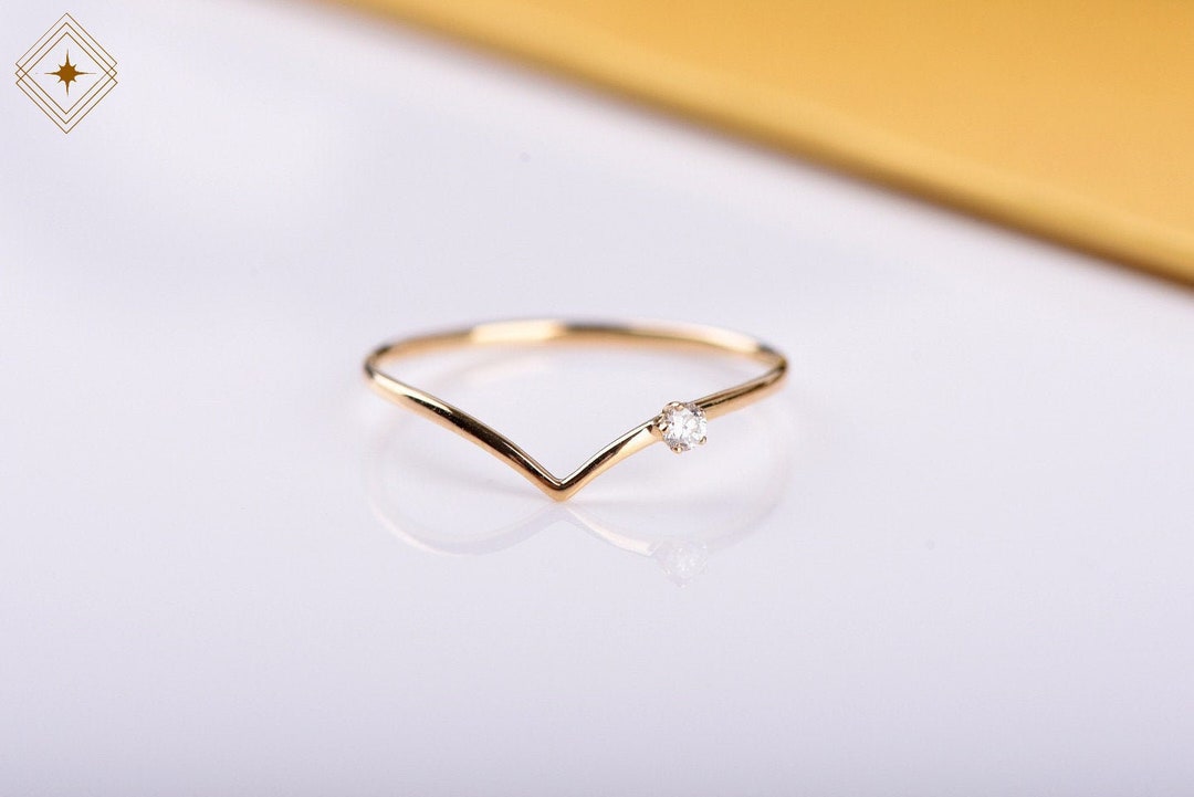 Curved V Shape Diamond/moissanite Wedding Bandthin 14k 18k - Etsy