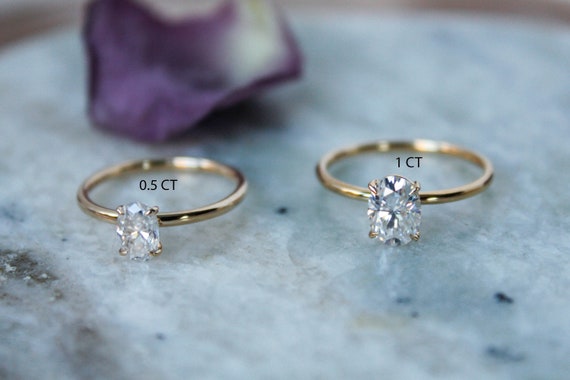 0.5 Ct Oval Cut Moissanite 14k 18k Solid Gold Solitaire Engagement