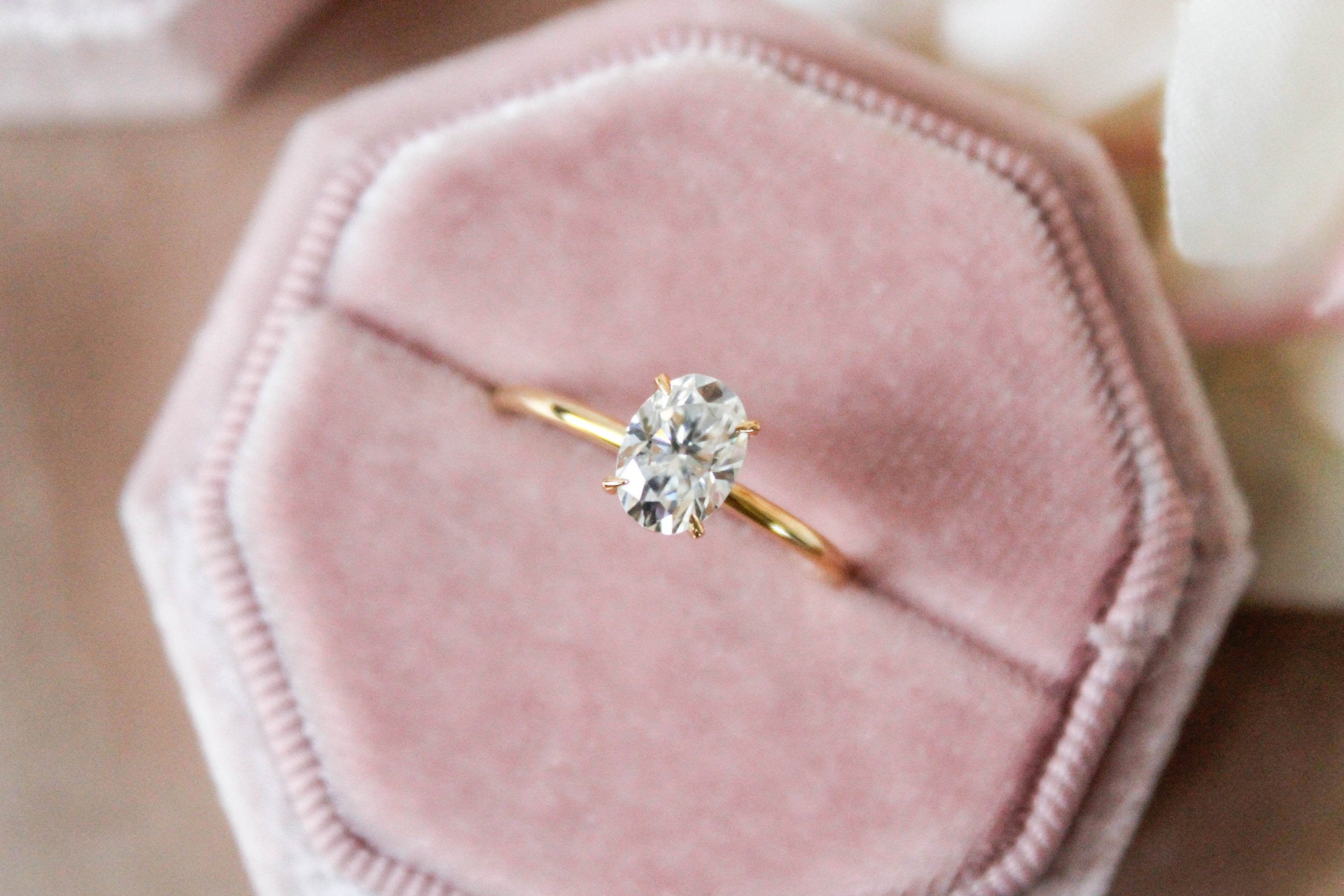 1 Ct Solitaire Oval Moissanite Engagement Ring 14k 18k Gold