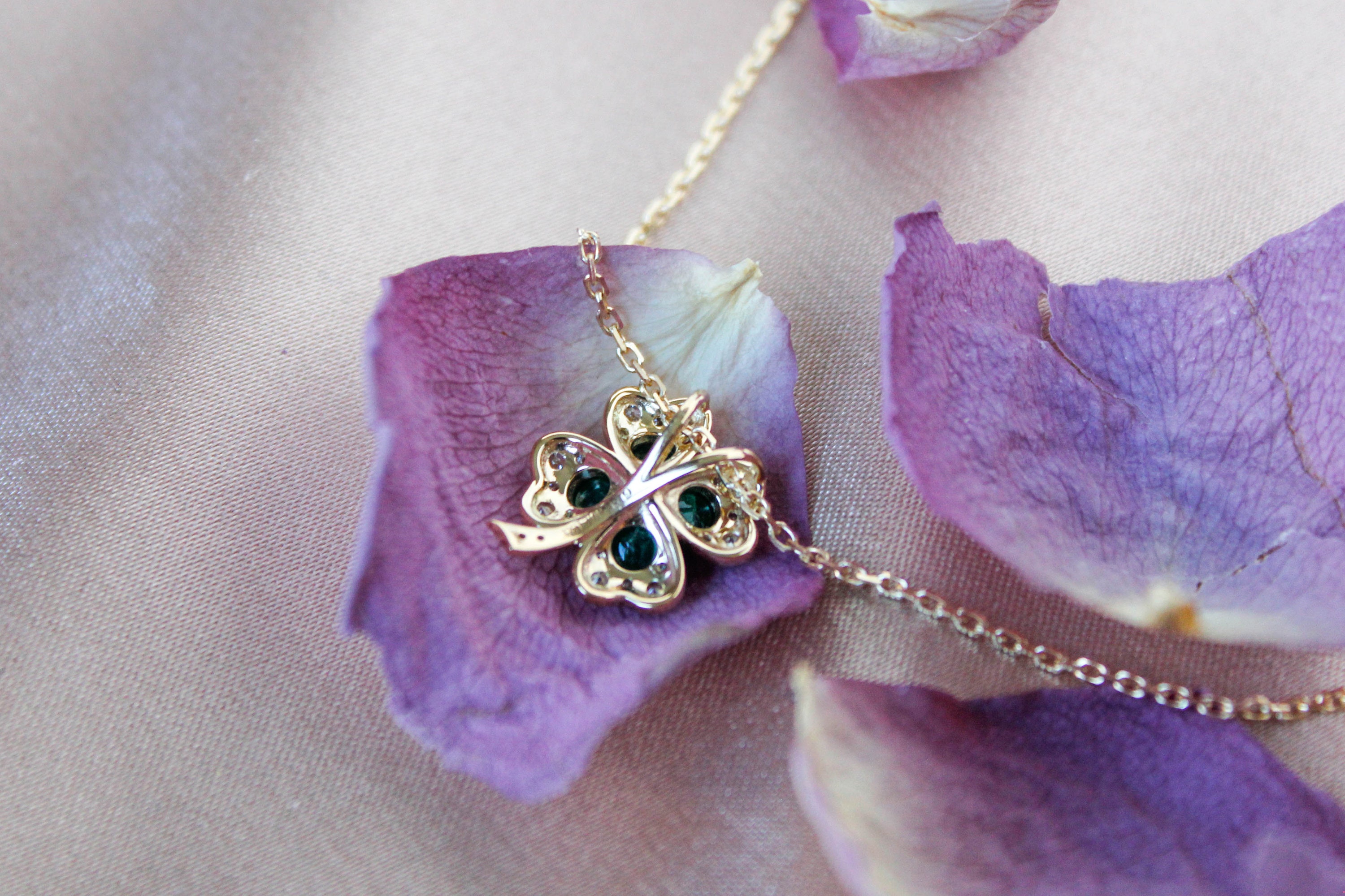 Collana Quadrifoglio Portafortuna Donna - Placcata Oro 14K, Doppio Fronte Con Madreperla E Filigrana