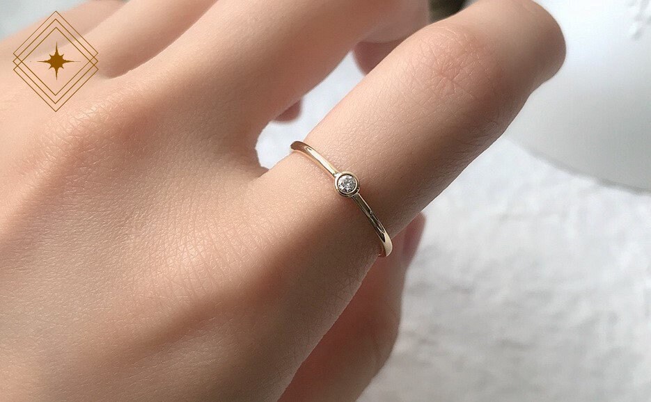Solitaire Minimalist Small Diamond Gold Ring, 14k 18k Gold Tiny Genuine ...