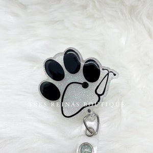 Paw Print Stethoscope Badge Reel, badge reel, paw print, badge holder, vet tech gift, nurse gift, paw print badge