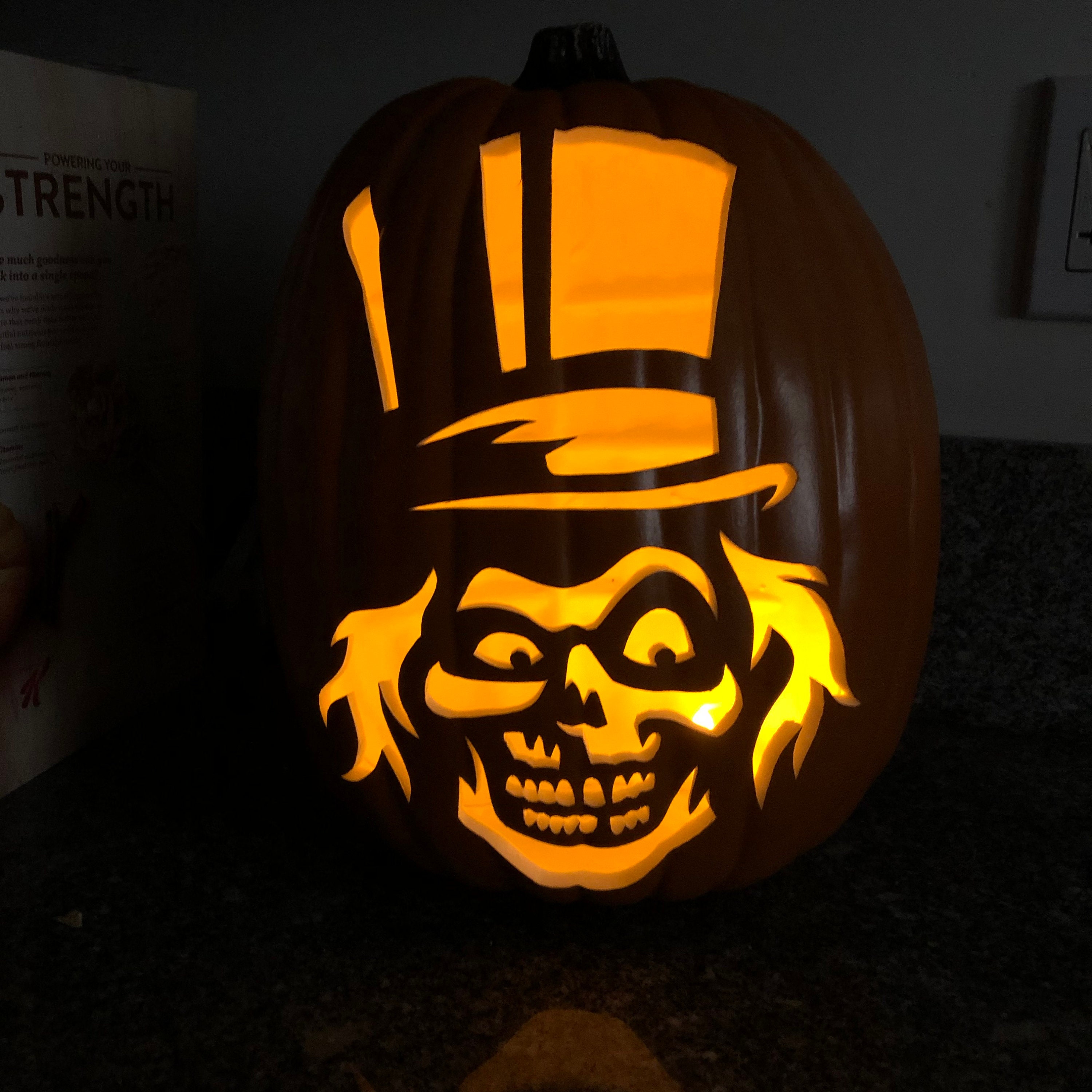 Haunted Mansion Hatbox Ghost Carved Pumpkin | Etsy