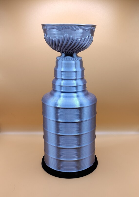 LOS ANGELES KINGS Labatt's NHL Mini Stanley Cup Trophy 4.25 X 2. Used.