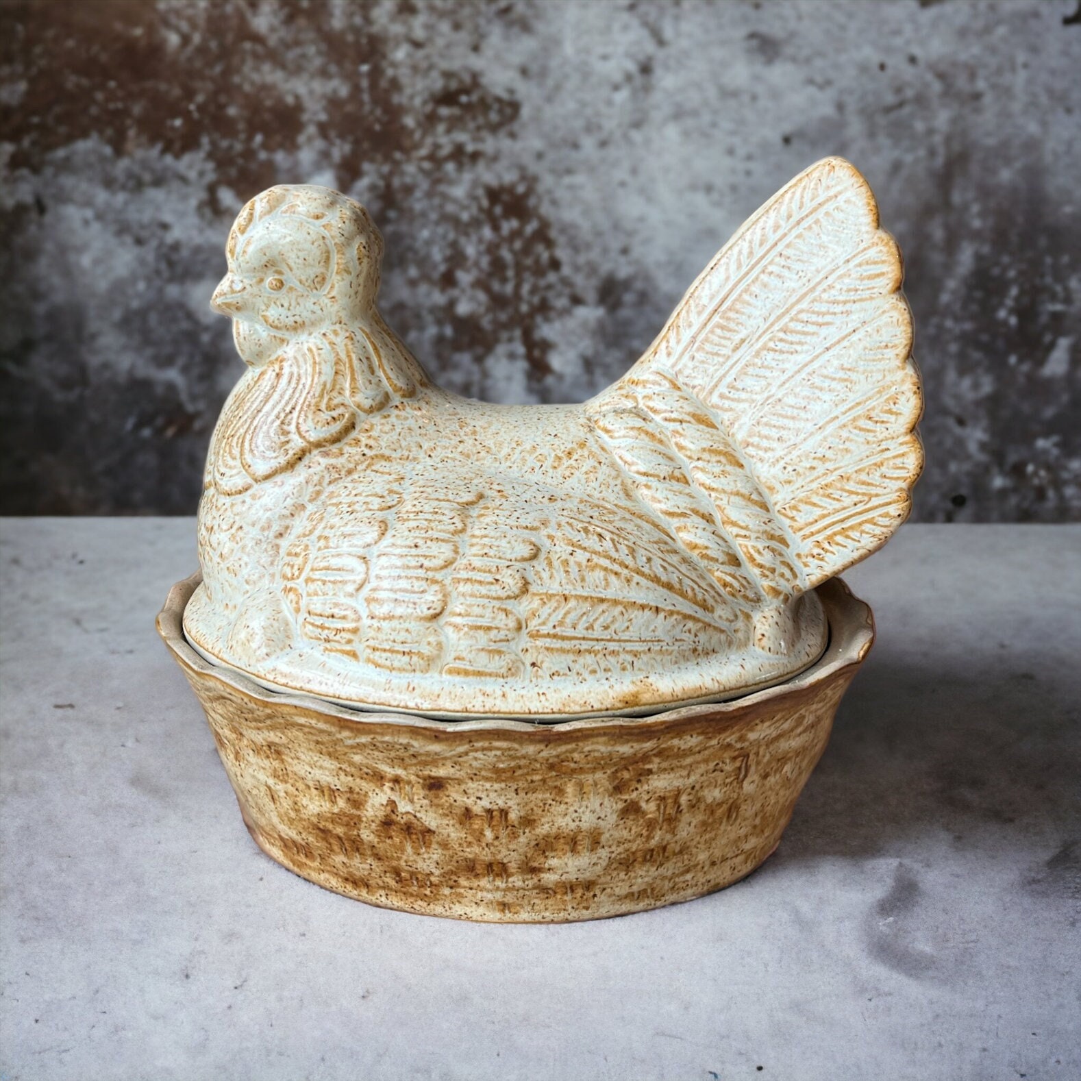 Vintage Hen Egg Store Speckled Ceramic Egg Holder Mid-century Kitchen Decor  Farmhouse Decor 