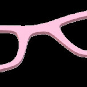 K&ouml;nnte beinhalten: Eine Brille aus rosa Plastik mit einem abgerundeten Rahmen.