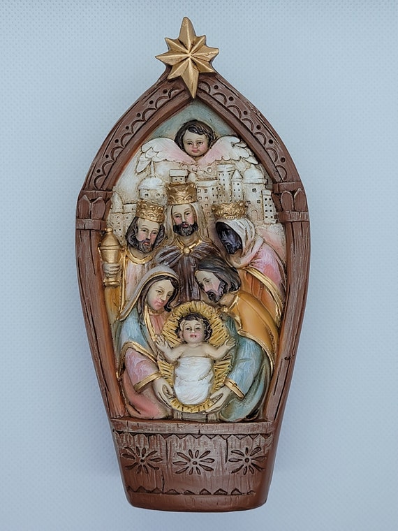 Arched Nativity Scene