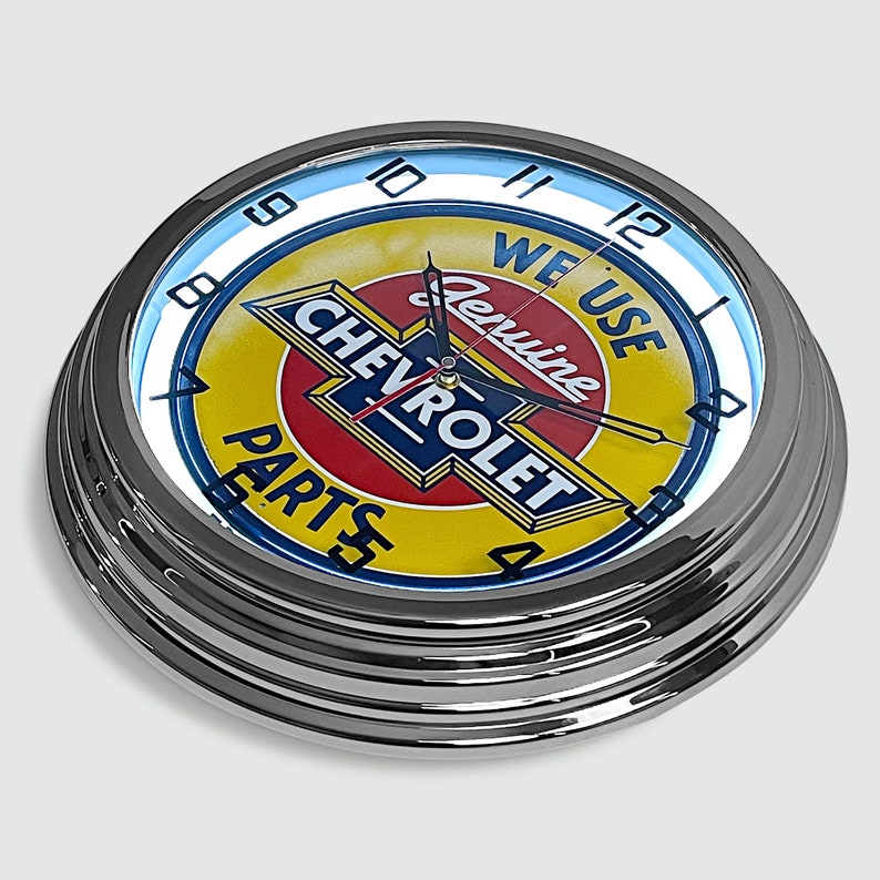 Chevrolet Neon Clock